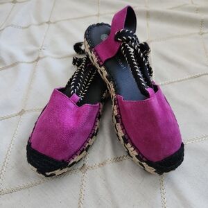 Chic Fuchsia Espadrille Sandals
